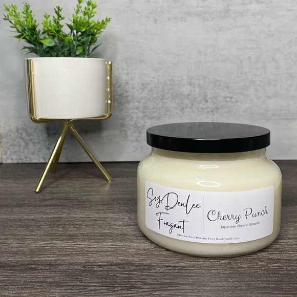 11oz Soy Candles - Picture 3 of 14